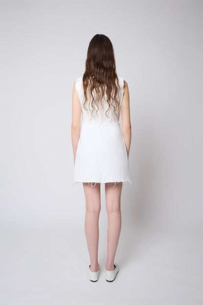 Lea Skirt in White Cotton